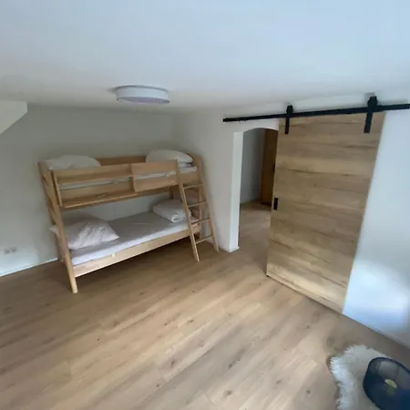 über Den Dächern Von Neheim Ii *